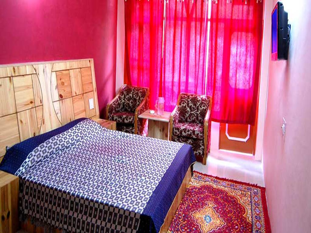Himanshu Resorts Manali (Himachal Pradesh) Room photo